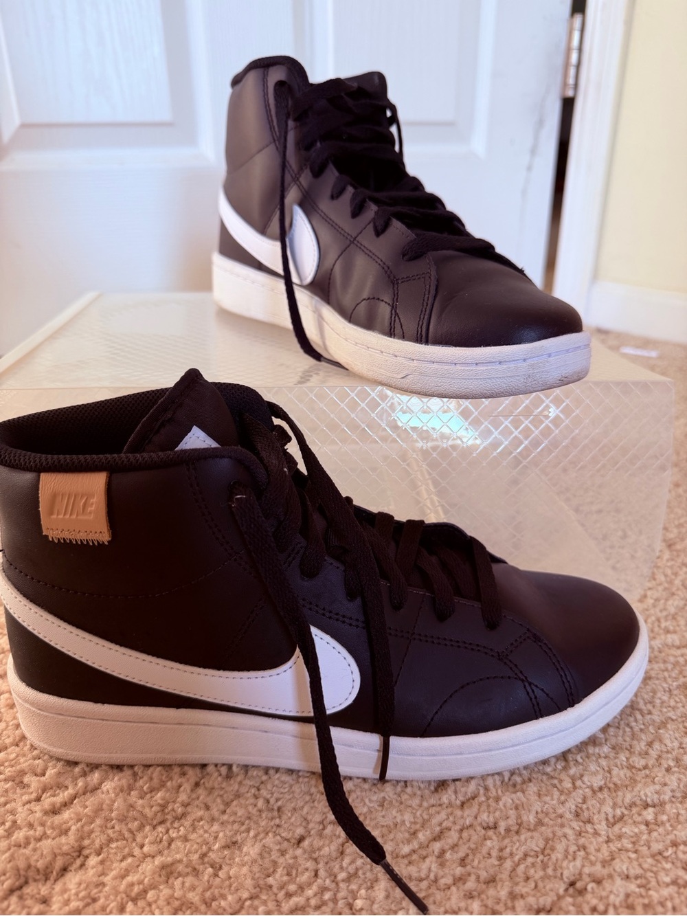 Nike - (WMNS) Nike Court Royale 2 Mid 'Black White - size 10
